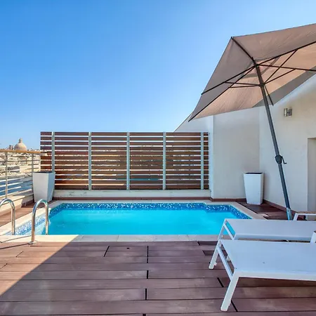New! Luxury With Breathtaking Views & Private Pool, By Sf Homes