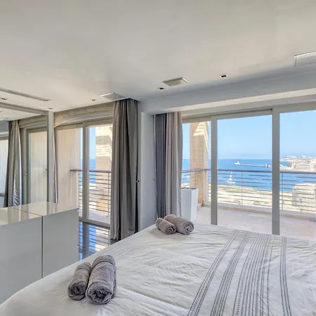 New! Luxury With Breathtaking Views & Private Pool, By Sf Homes