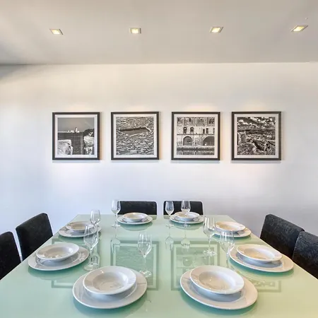 New! Luxury With Breathtaking Views & Private Pool, By Sf Homes Appartement