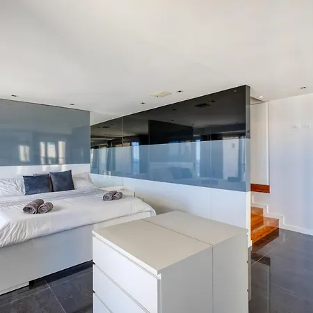 Lejlighed New! Luxury With Breathtaking Views & Private Pool, By Sf Homes