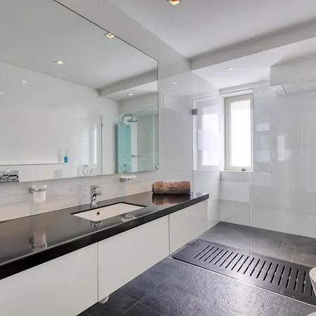 New! Luxury With Breathtaking Views & Private Pool, By Sf Homes Lejlighed Sliema