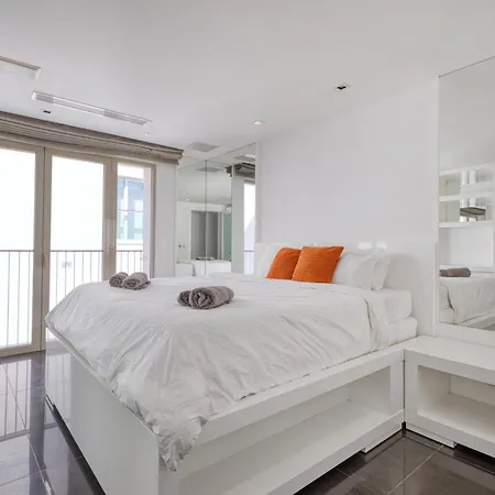 New! Luxury With Breathtaking Views & Private Pool, By Sf Homes Lejlighed Sliema