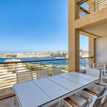 New! Luxury With Breathtaking Views & Private Pool, By Sf Homes