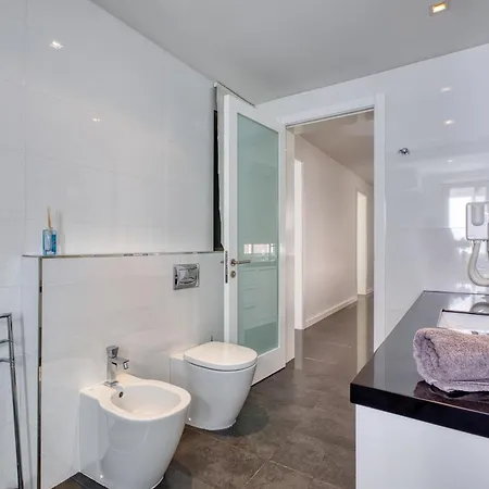 New! Luxury With Breathtaking Views & Private Pool, By Sf Homes *